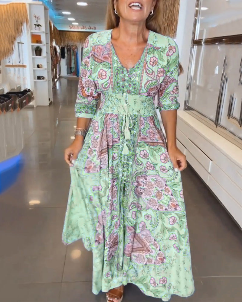 Helia - Holiday Dress with V-Neck and 3/4 Sleeves