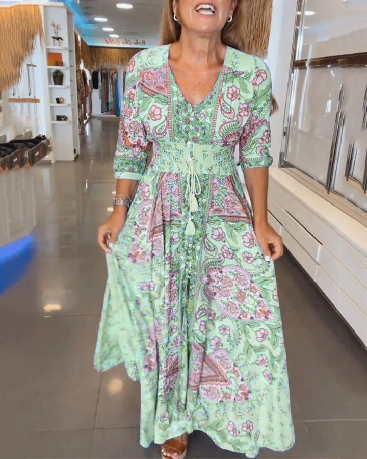 Helia - Holiday Dress with V-Neck and 3/4 Sleeves