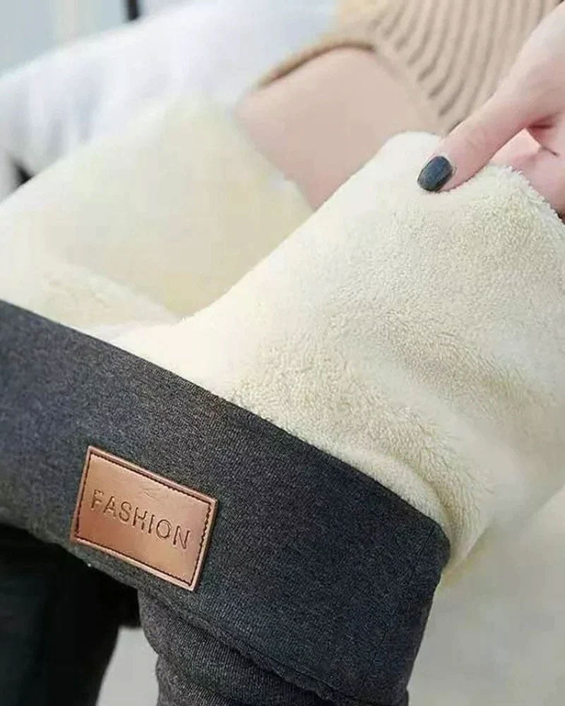 Fleece-Lined Thermal Leggings | Black & White | Polyester Blend | Winter Warmth