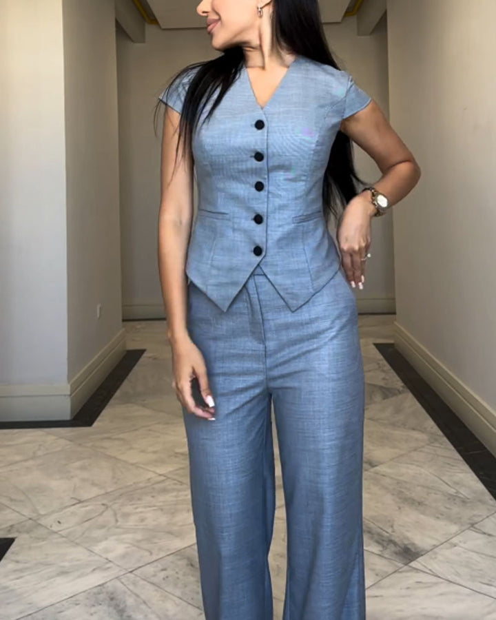 Isolia - V-neck top and pants set