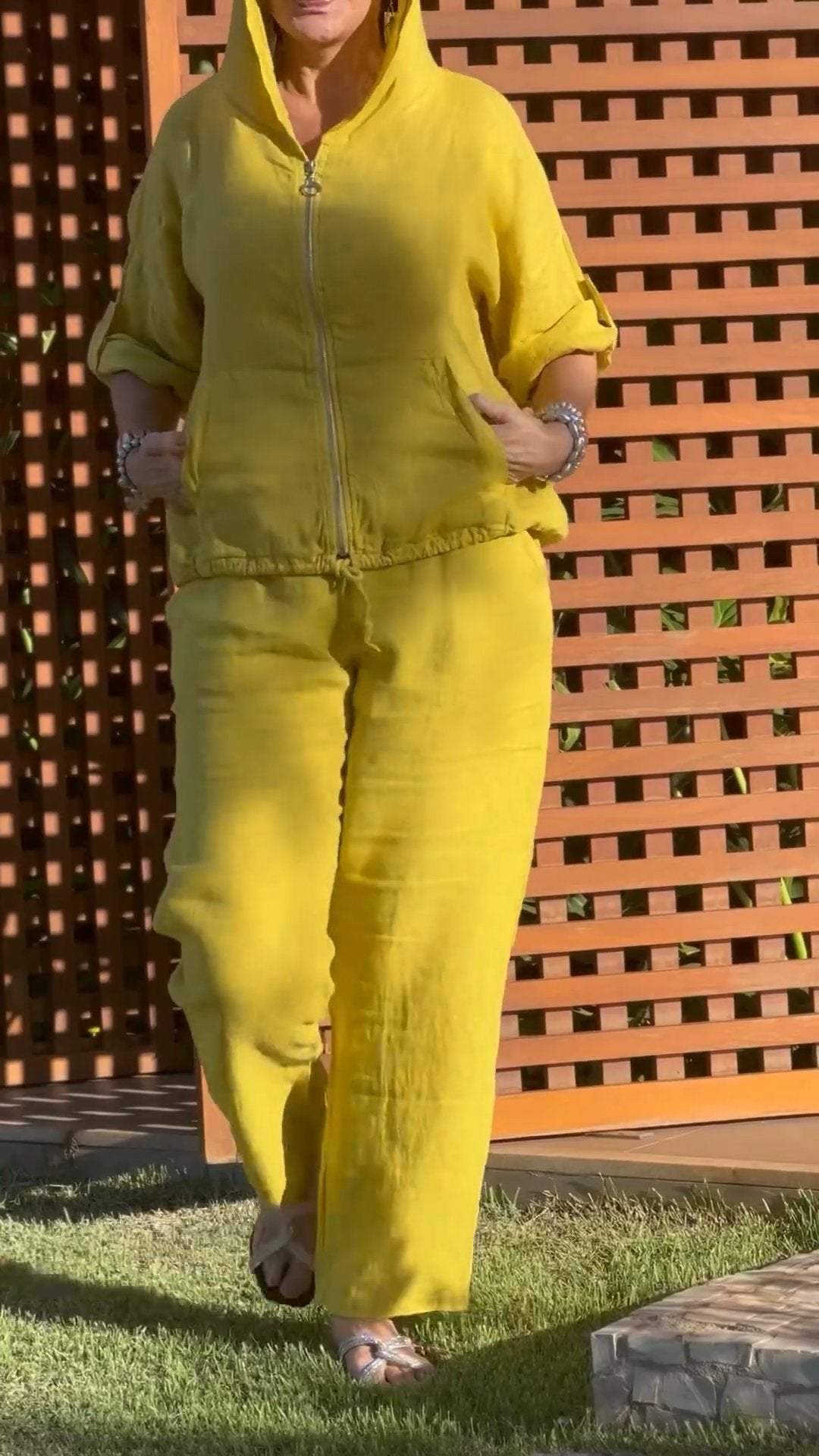 Kassira - Two-piece set with hood and zipper in cotton and linen