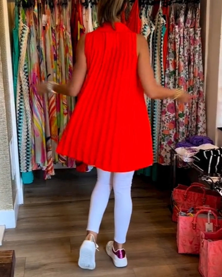 Tahliana - Sleeveless Top with Subtle Ruffles and Elegant Lapels