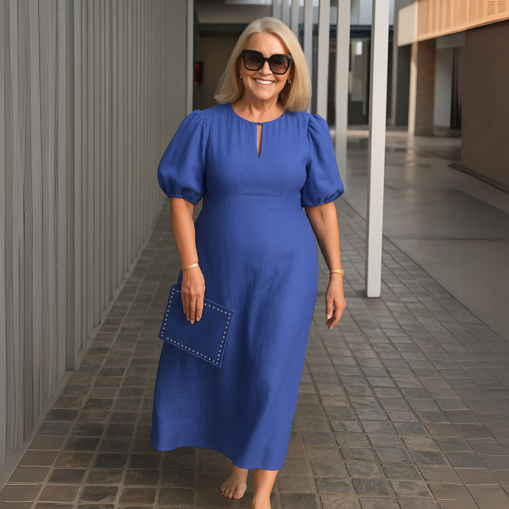 Catalina - Elegant solid dress with V-neckline