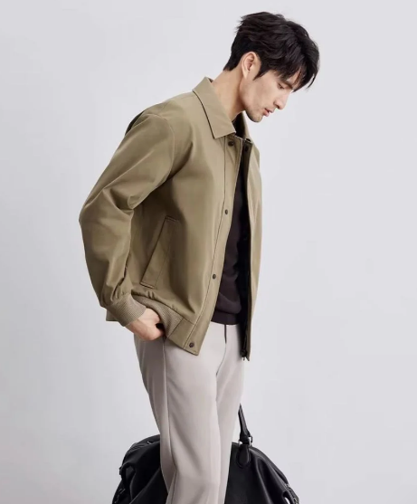 Men’s Lightweight Coach Jacket | Water-Resistant Shell | Casual Spring Outerwear