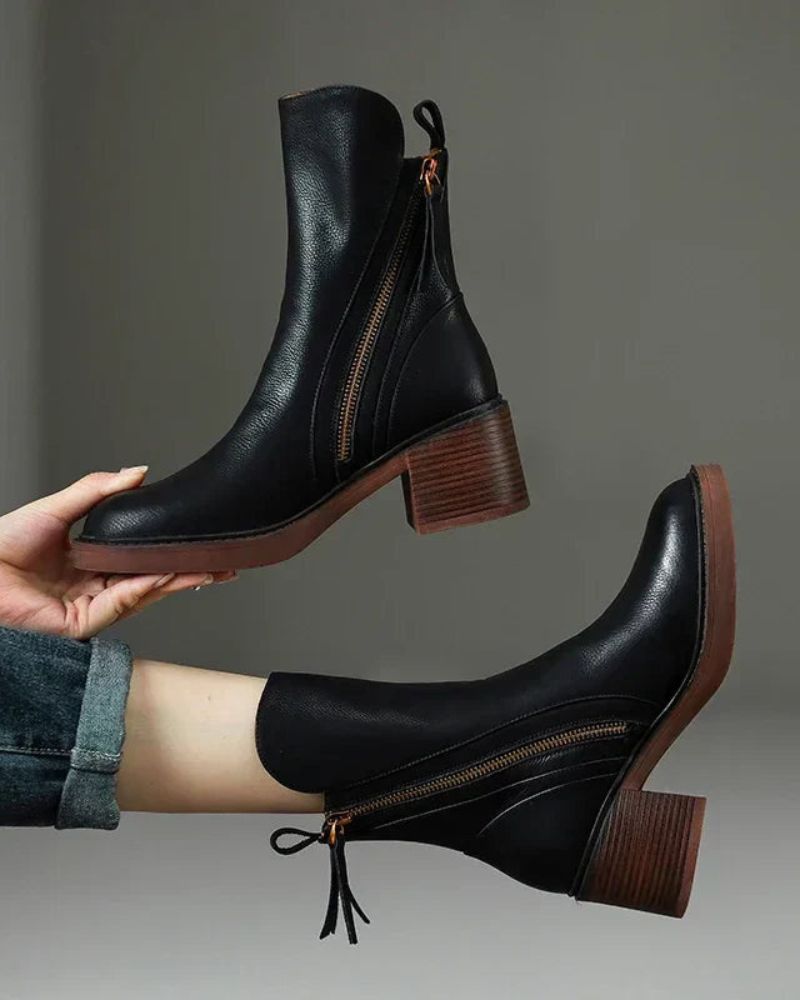 Helara - Stylish and Comfortable Black Leather Boots