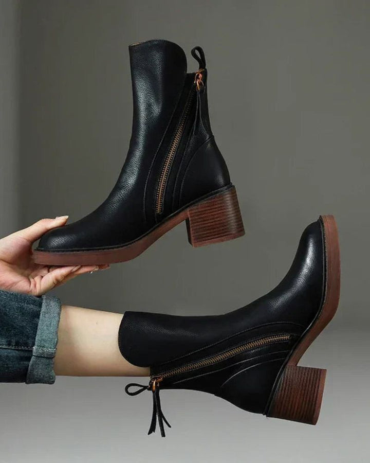 Helara - Stylish and Comfortable Black Leather Boots