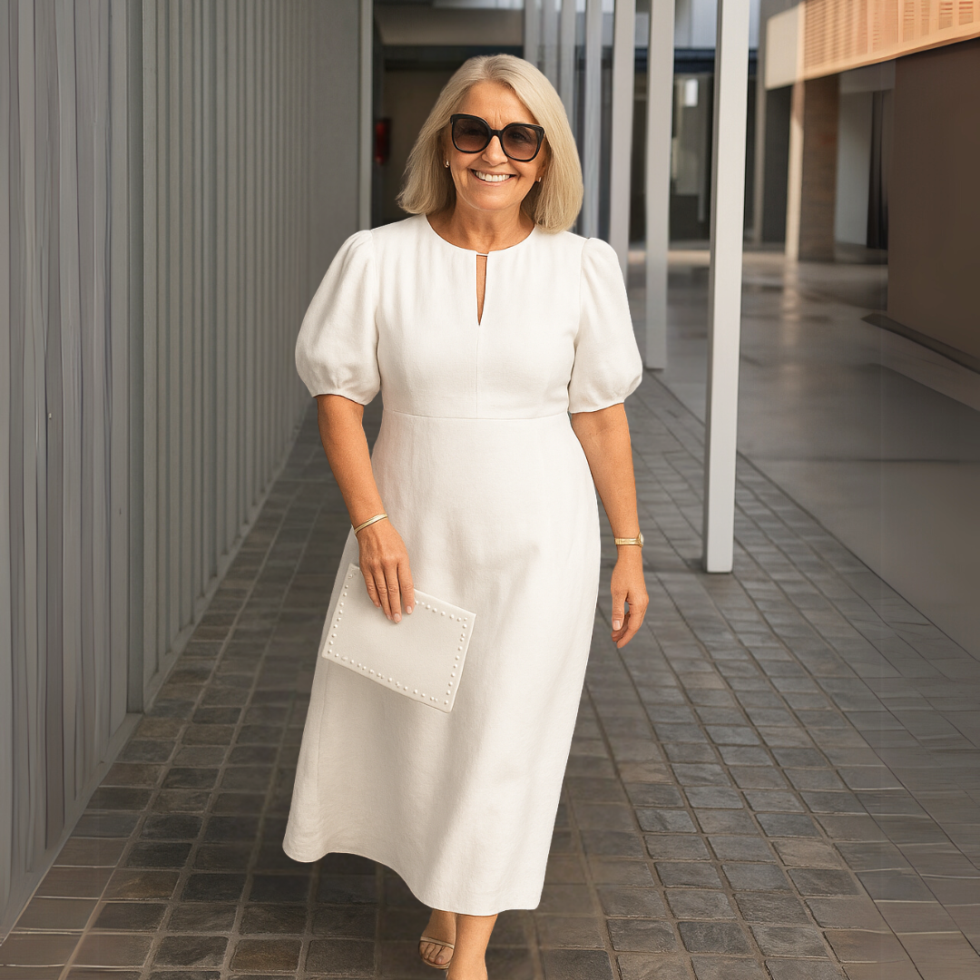 Catalina - Elegant solid dress with V-neckline