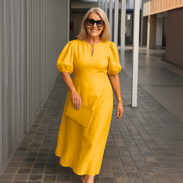 Catalina - Elegant solid dress with V-neckline