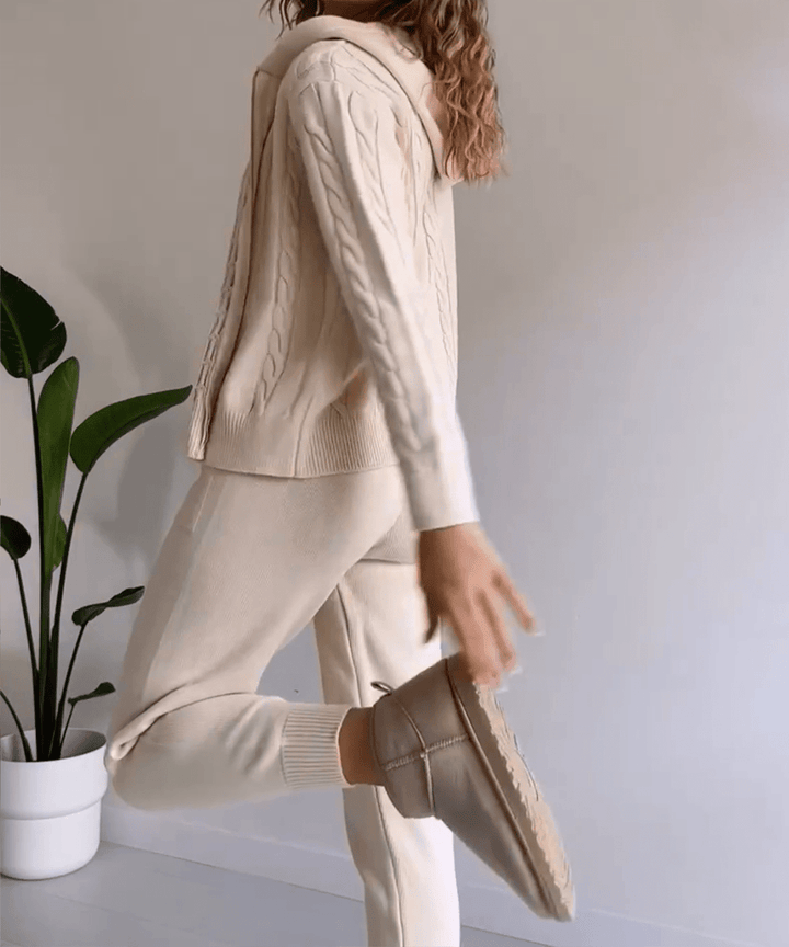 Cable-Knit Zip-Up Hoodie & Jogger Set | Cosy Knitwear | Casual Style