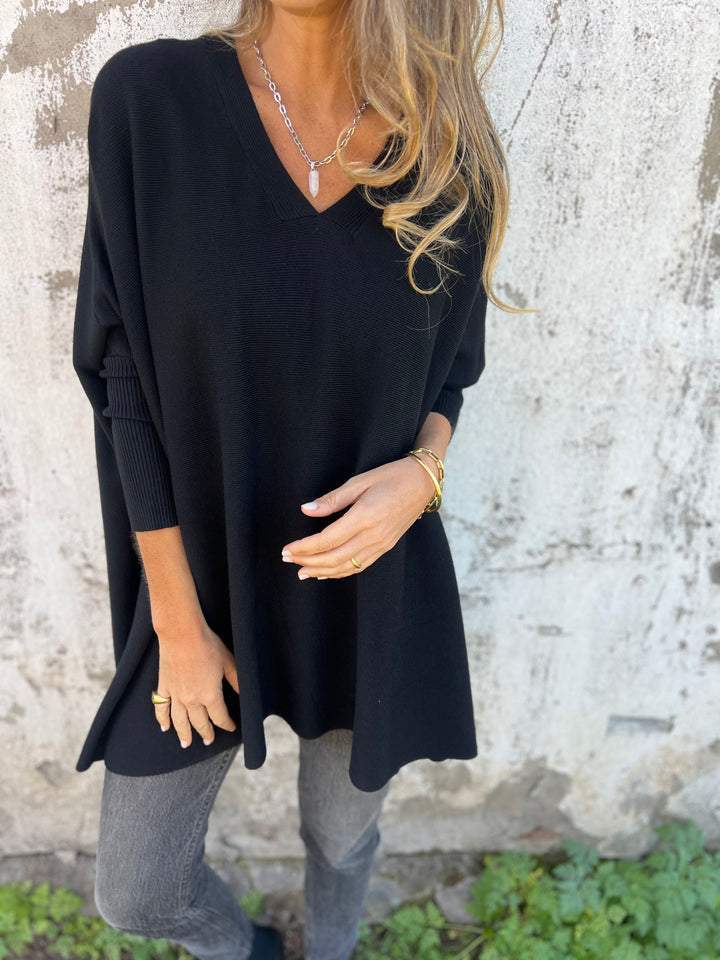 Taliah - Elegant Cashmere Sweater