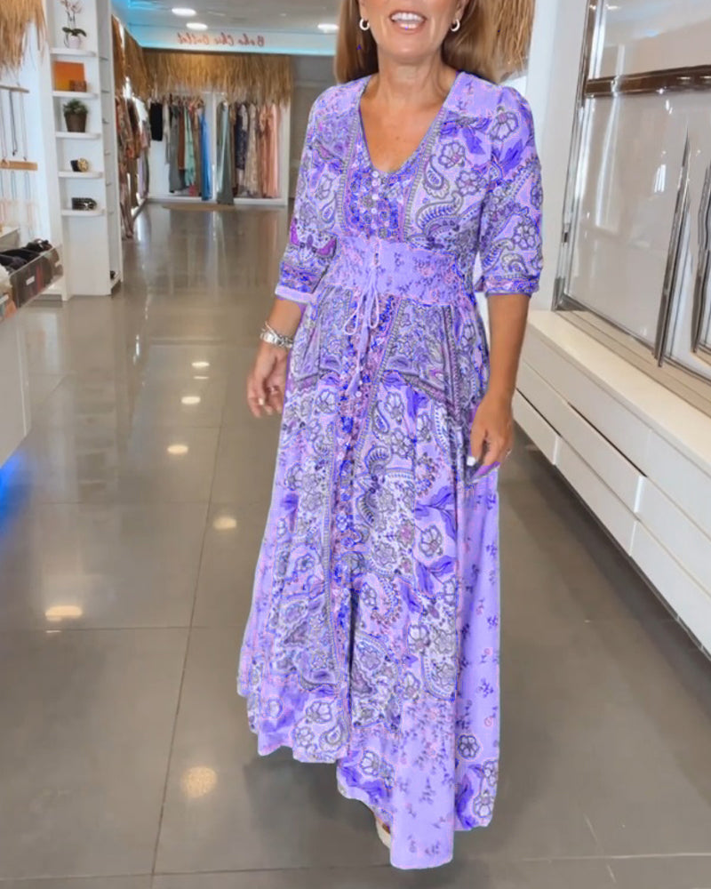 Helia - Holiday Dress with V-Neck and 3/4 Sleeves