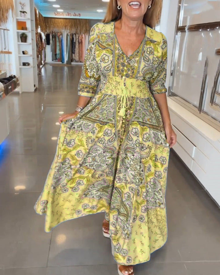 Helia - Holiday Dress with V-Neck and 3/4 Sleeves