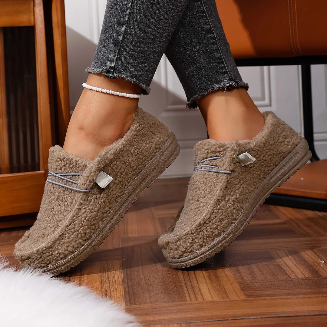 Kaelirae - Cozy Teddy Fabric Slippers
