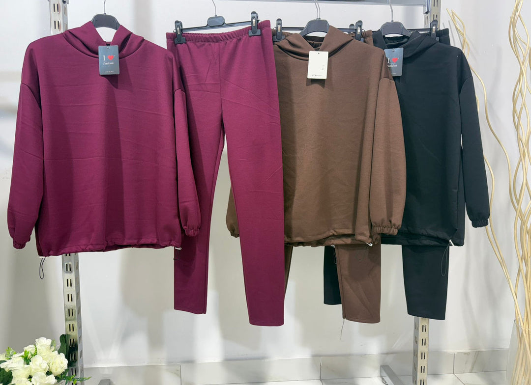 Quenlira - Modern Two Piece Set in Soft Fabric