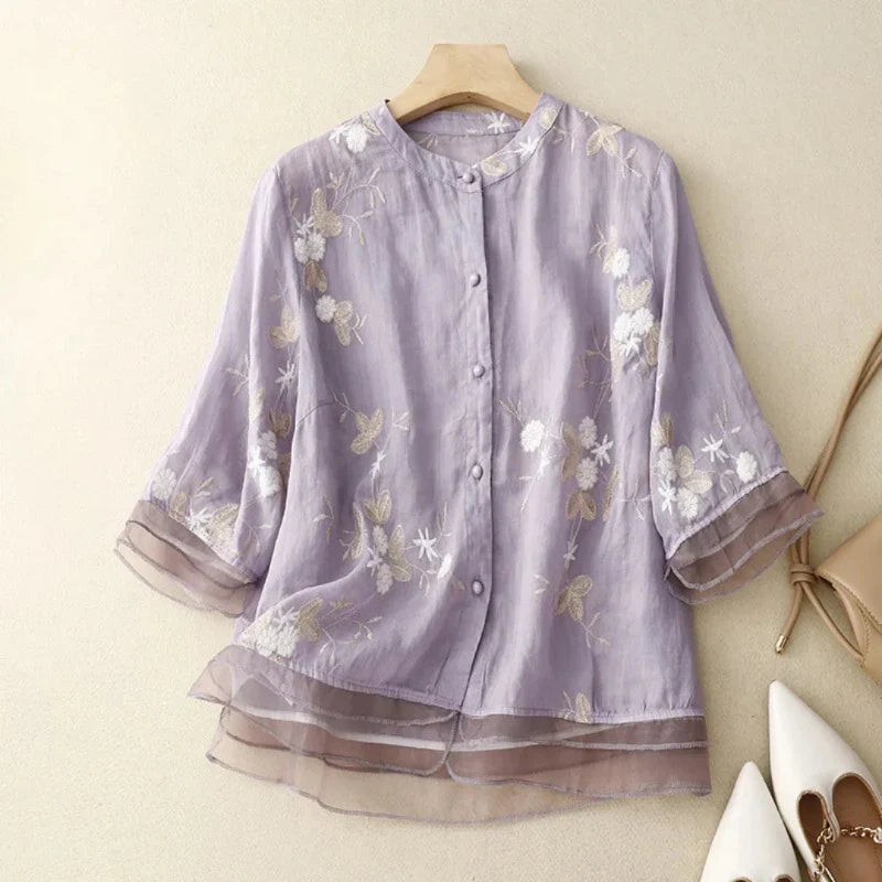 Lauri - Embroidered blouse