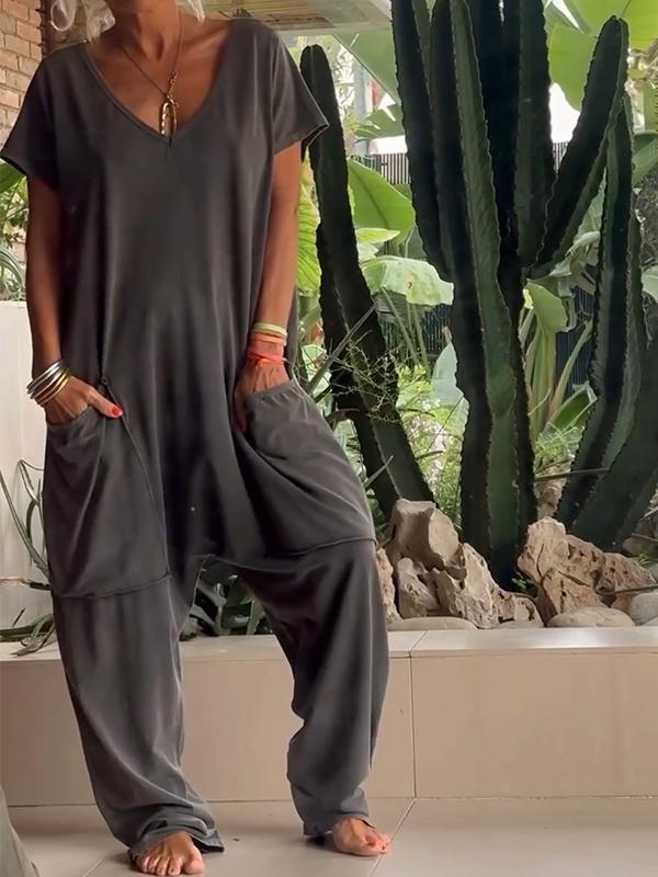 Zaria - Elegant V-Neck Jumpsuit: A Simple, Sophisticated and Versatile Style