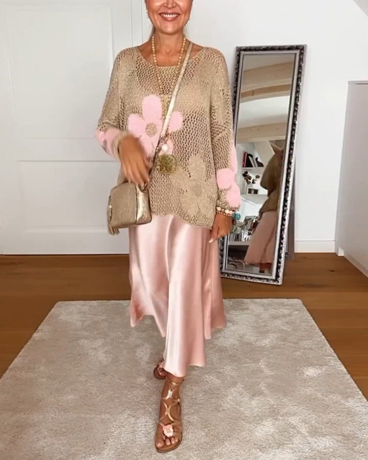 Sasha - Floral knit sweater with long openwork sleeves