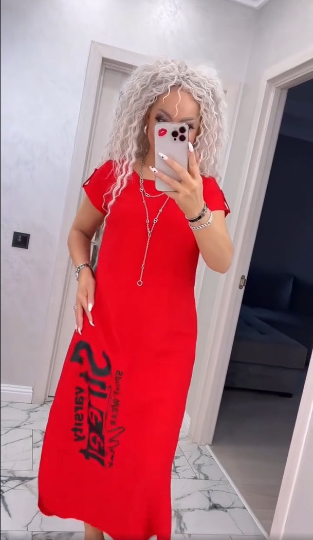 Delara - Letter Print Dress with Round Neck and Slit at Pockets