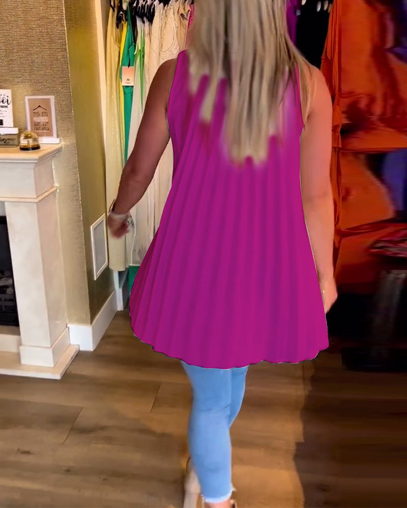 Tahliana - Sleeveless Top with Subtle Ruffles and Elegant Lapels