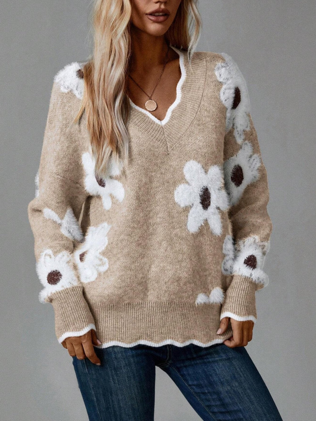 Odette - Elegant Floral Sweater with Scalloped Trim