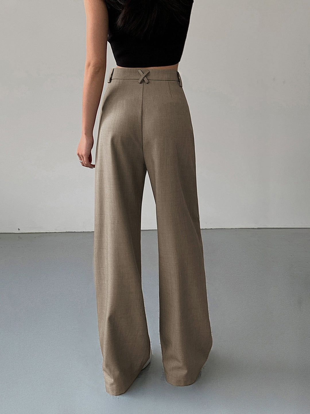 Mid-Waist Wide-Leg Trousers | Casual Elegance | Woven Fabric