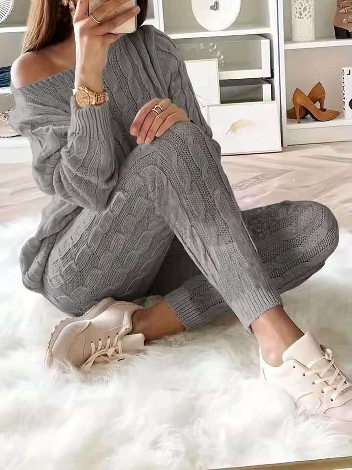 Cable Knit Lounge Set | Cosy Two-Piece Outfit | Soft Knit Fabric | Relaxed Fit