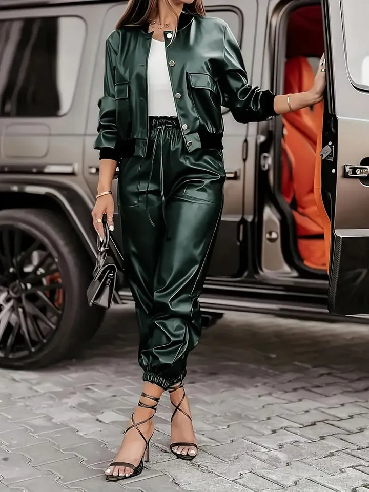 Oralisse - Elegant and Modern Faux Leather Set