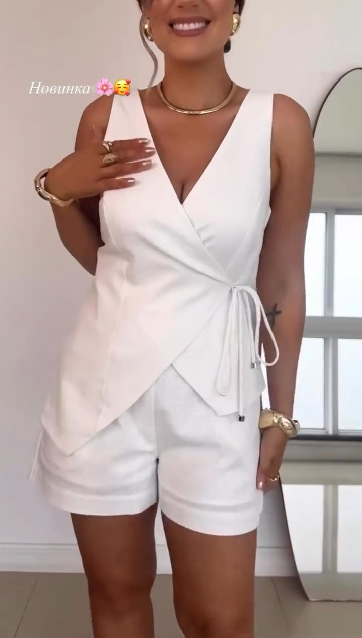 Nolene - Chic Cordinato Set with Wrap Top and Shorts