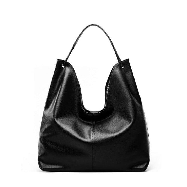 Nóvia | Minimalist Leather Tote Bag