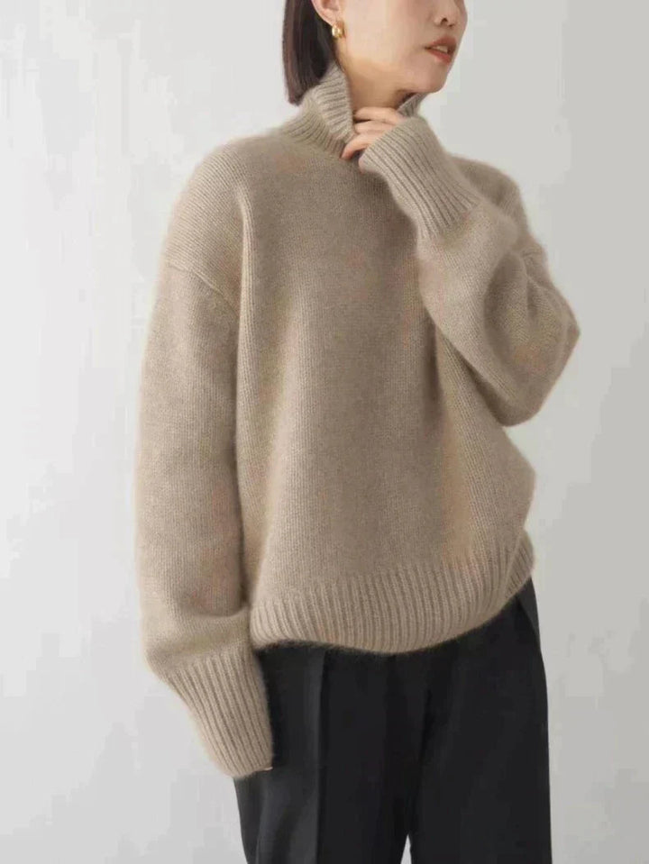 Karine - Comfortable and soft knitted turtleneck sweater