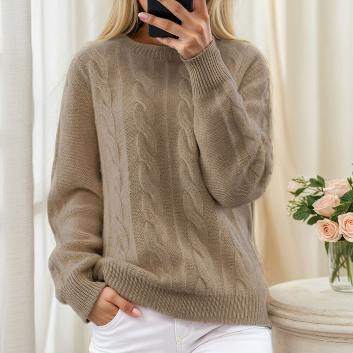 Berenice - Comfortable Sweater