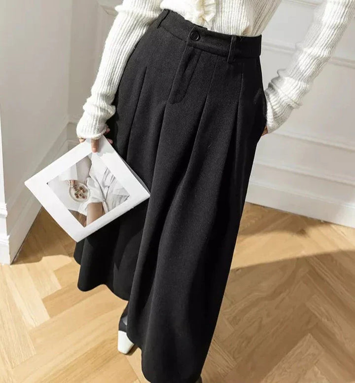 High-Waisted Pleated Maxi Skirt | Wool Blend | Elegant Fall and Winter Style