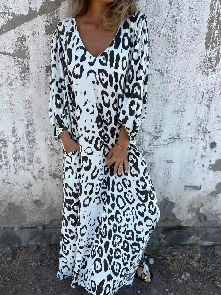 Gisela - Elegant and Bold Safari Chic Leopard Dress