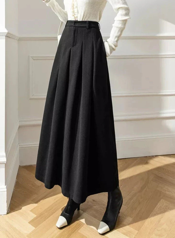 High-Waisted Pleated Maxi Skirt | Wool Blend | Elegant Fall and Winter Style