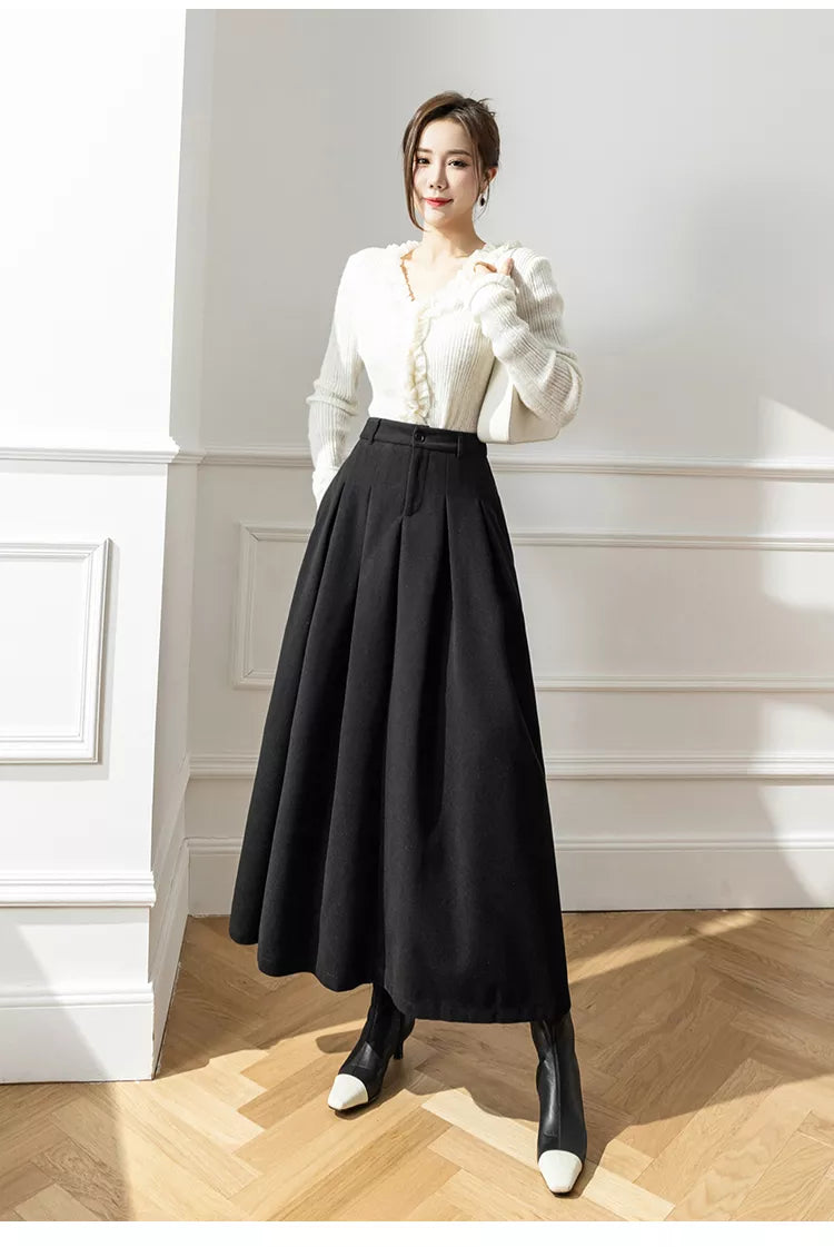 High-Waisted Pleated Maxi Skirt | Wool Blend | Elegant Fall and Winter Style