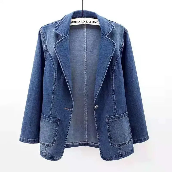 Lunavia - Elegant denim jacket for a refined casual style