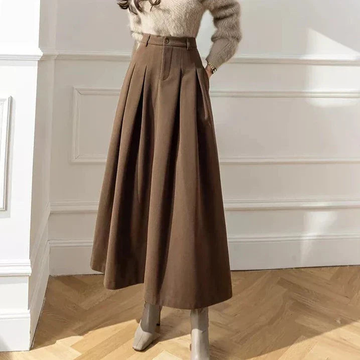 High-Waisted Pleated Maxi Skirt | Wool Blend | Elegant Fall and Winter Style
