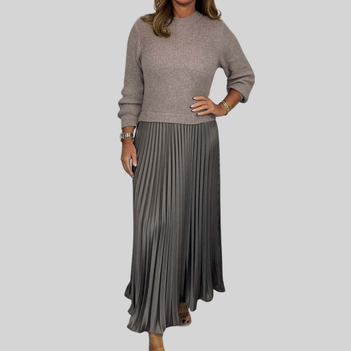 Jacoba - Unique winter dress with skirt detail