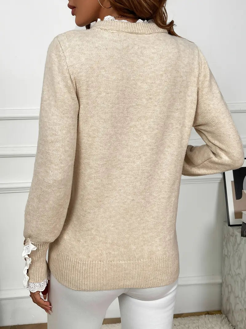 Inaya - Elegant knitted sweater with ruffles and buttons