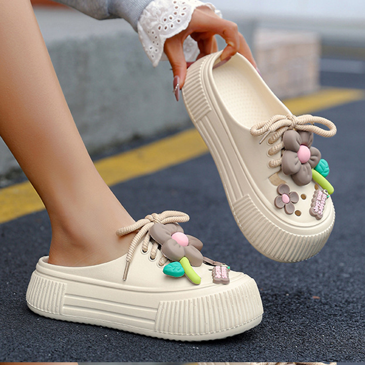 Auralie - Breathable Floral Decor Slippers