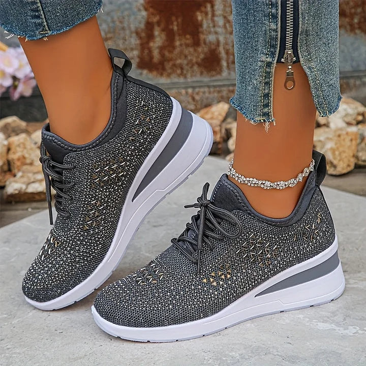 Giselle – Orthopedic sneakers with sparkling rhinestones