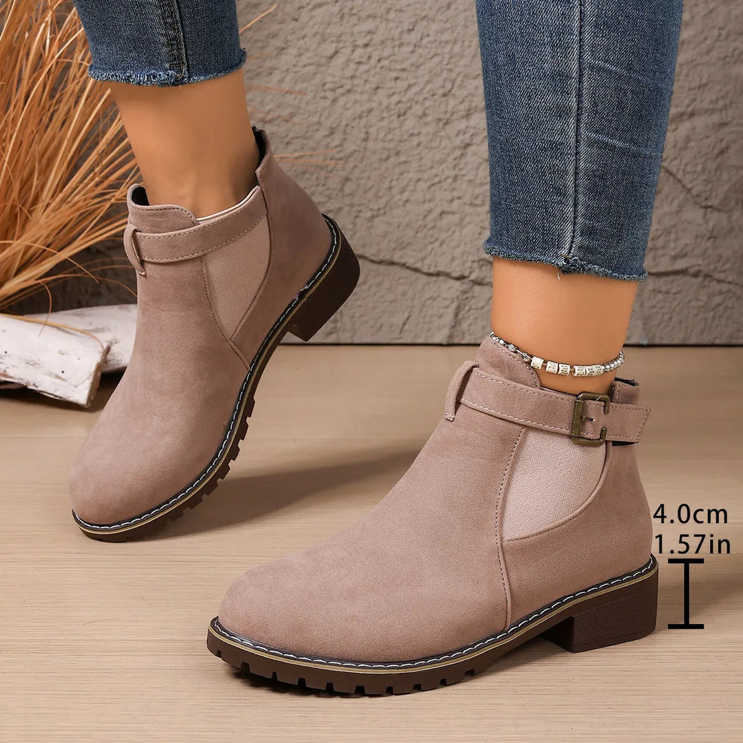 Gisarae - Elegant Vintage Style Flat Leather Ankle Boots