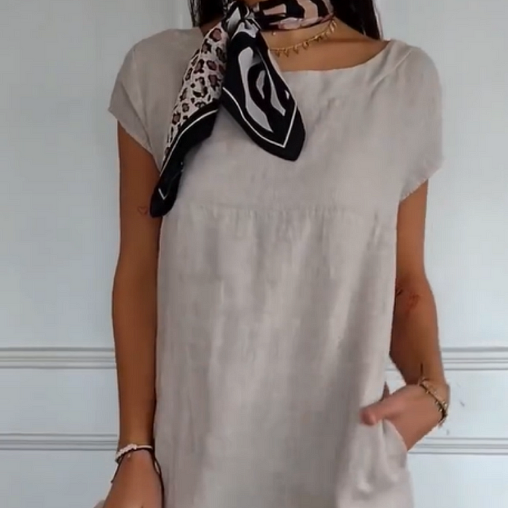 Jurelia - Round Neck Linen Dress