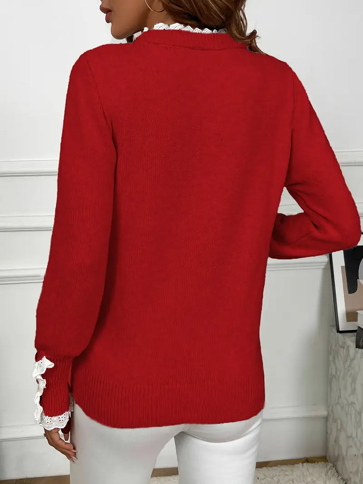 Inaya - Elegant knitted sweater with ruffles and buttons