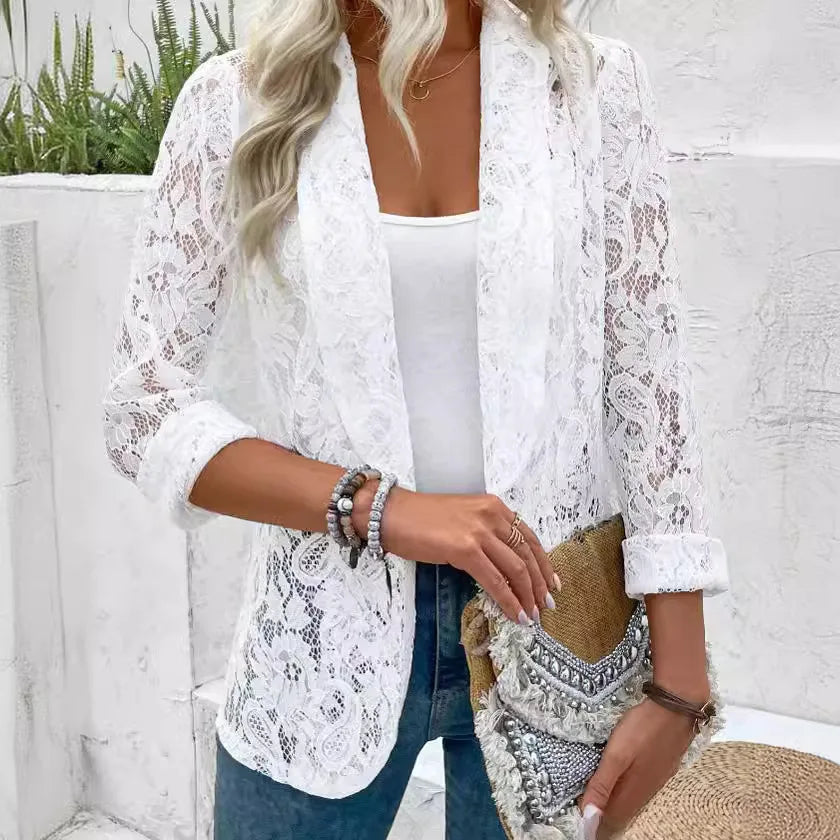 Félicie - Elegance in Lace Lightweight and Chic Blazer