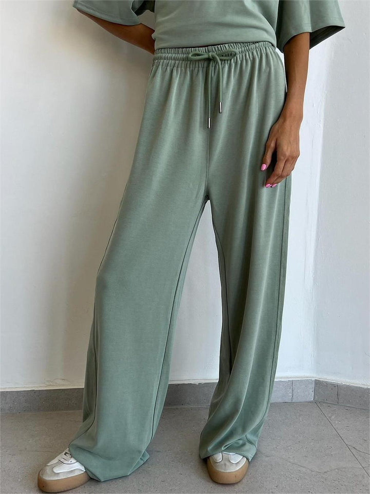 Relaxed Fit Lounge Set | Soft Polyester Blend | Minimalist Casual Style