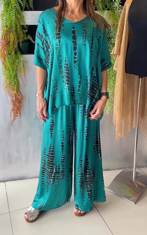 Iria - Casual Satin Crew Neck Set