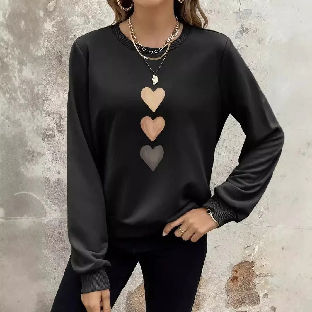Belle - Women's Sweatshirt with Three Hearts Print