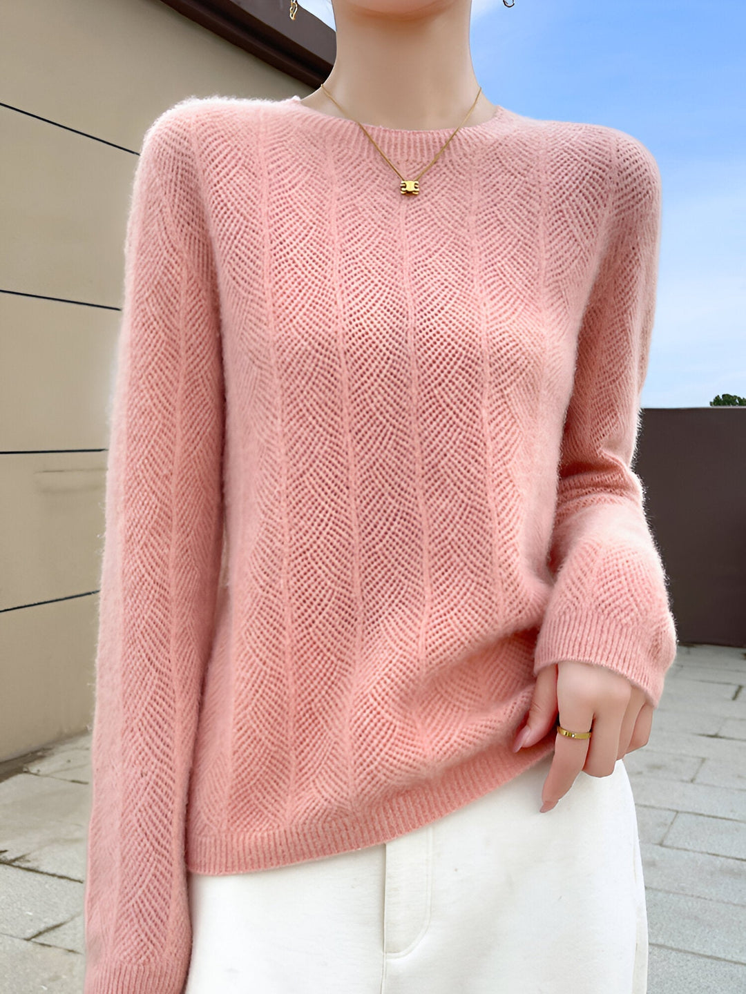 Mika - Merino wool sweater with elegant cutouts