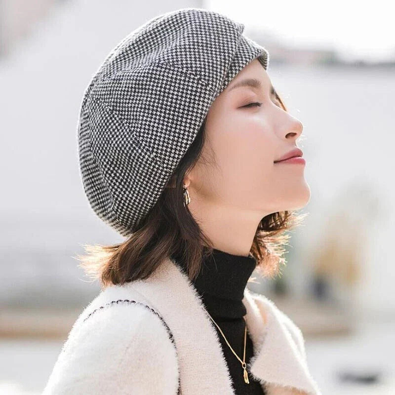 Leneva - Soft-Touch Hat